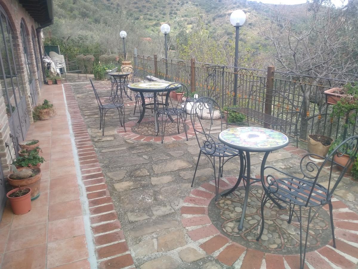 L'Uliveto Villa Reitano  Luaran gambar